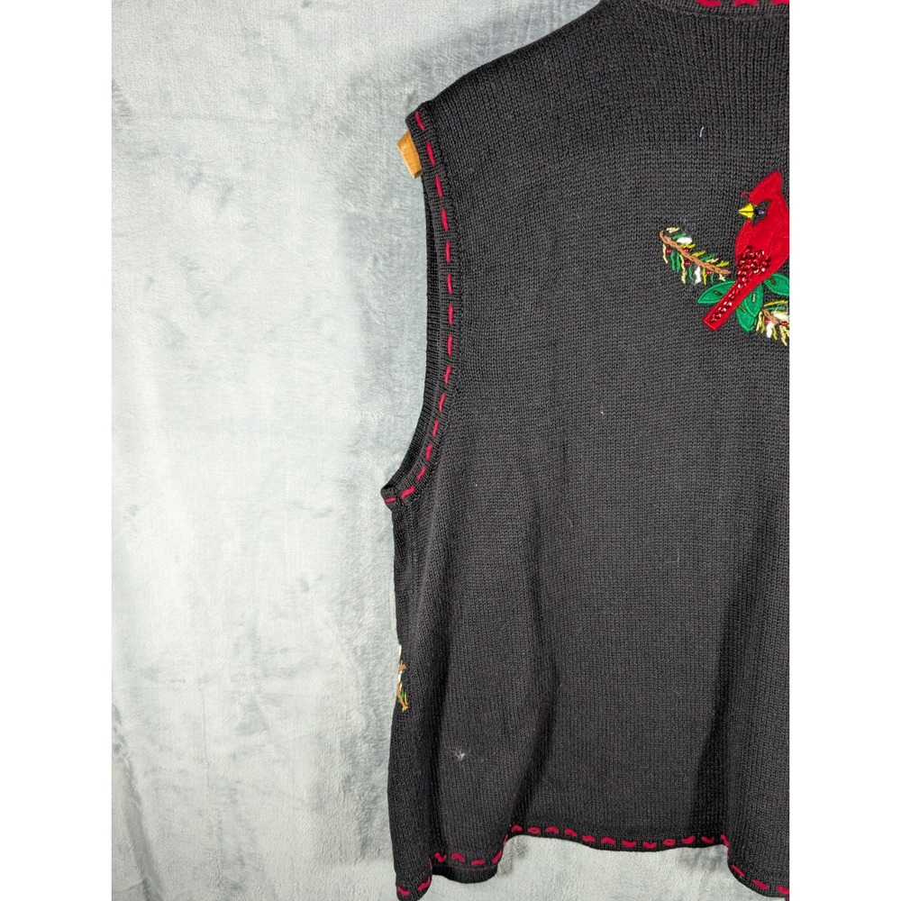 Vtg Women’s Plus Christmas Cardinal Bird Embroidered Black Sweater Vest 22W 24W - Picture 8 of 9
